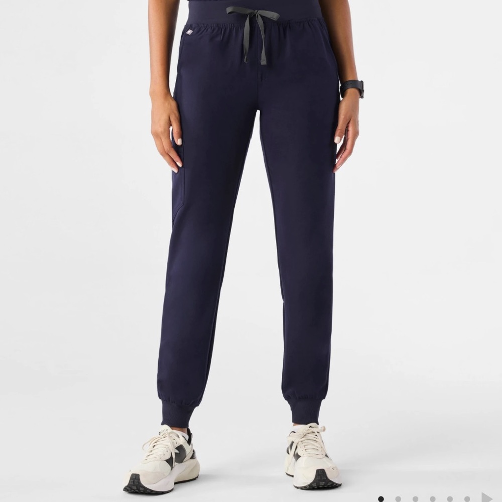 Figs Women's Navy Jogger Pants